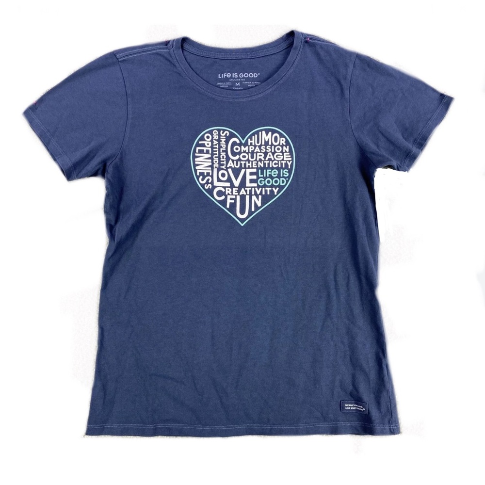 NWT- Life Is Good Heart Graphic 100% Cotton Short Sleeve Crusher T-Shirt